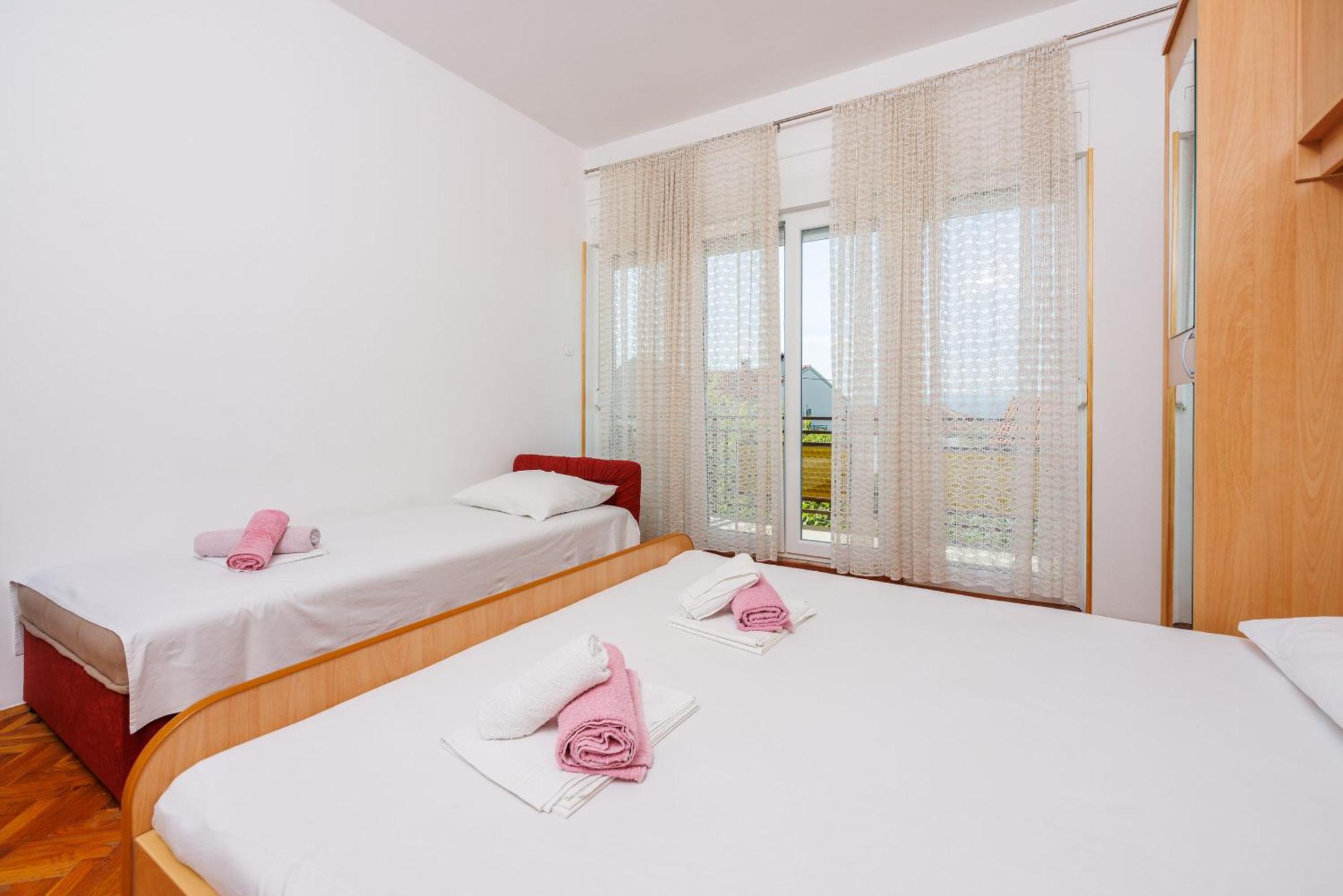 Apartments Davorka Криквеница Екстериор снимка