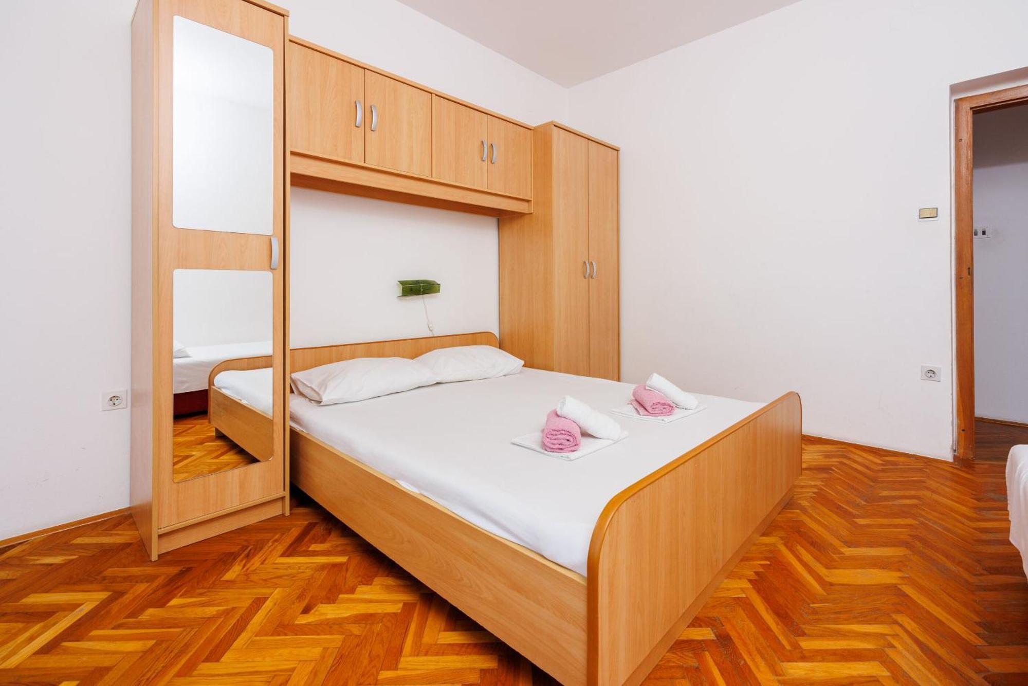 Apartments Davorka Криквеница Екстериор снимка