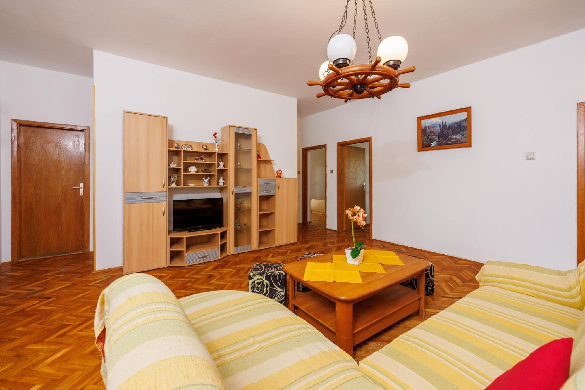 Apartments Davorka Криквеница Екстериор снимка